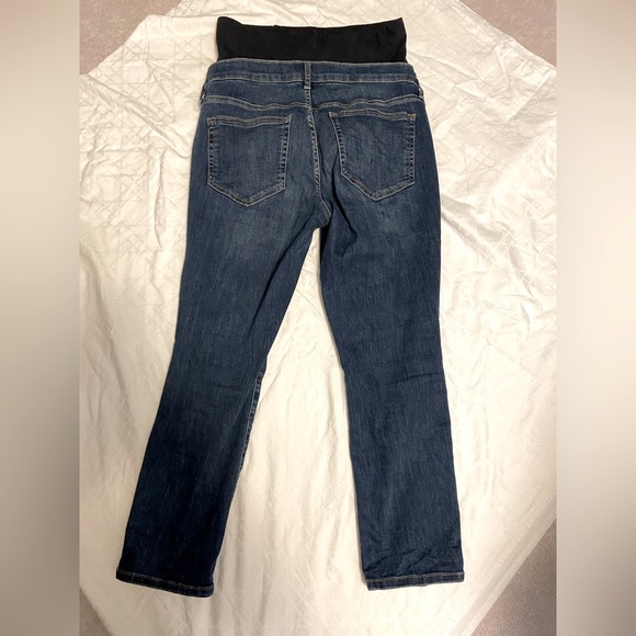 Gap Maternity Jeans - Picture 3 of 6